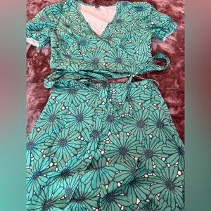 Elegant Teal Floral Skirt Set